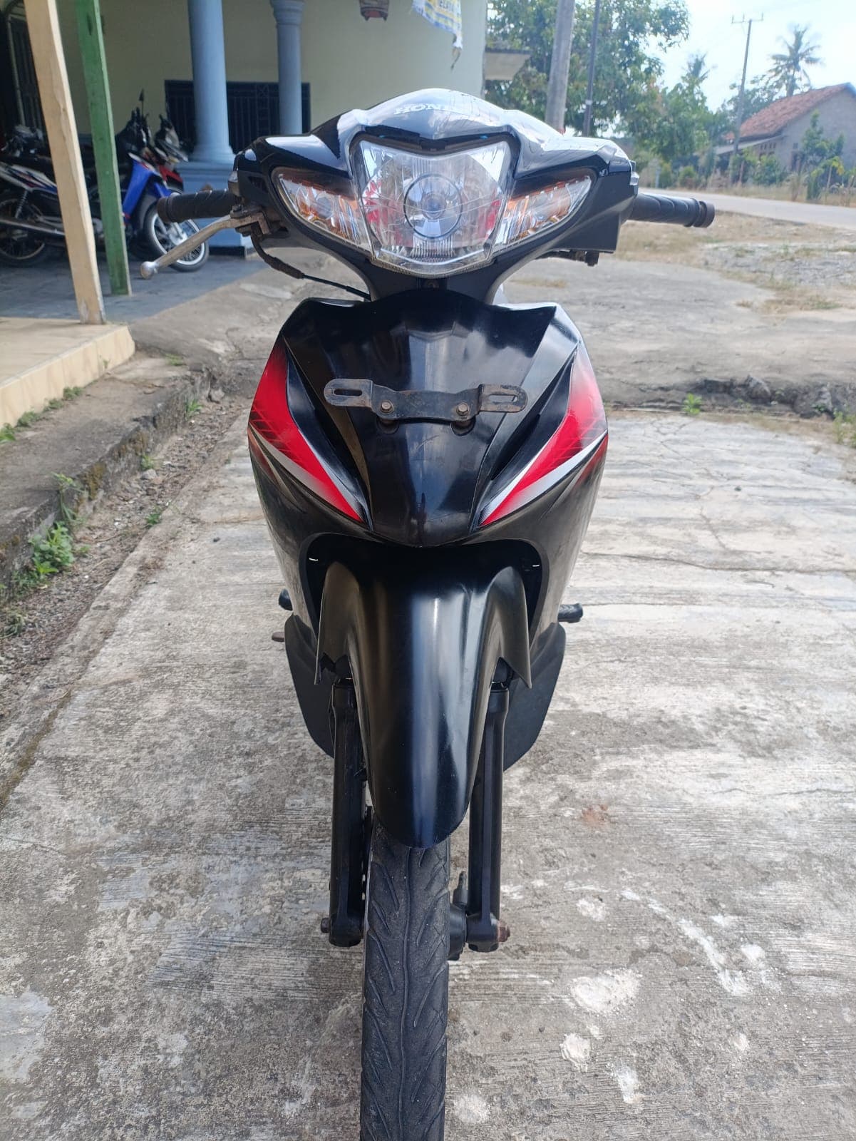 Gambar motor 3